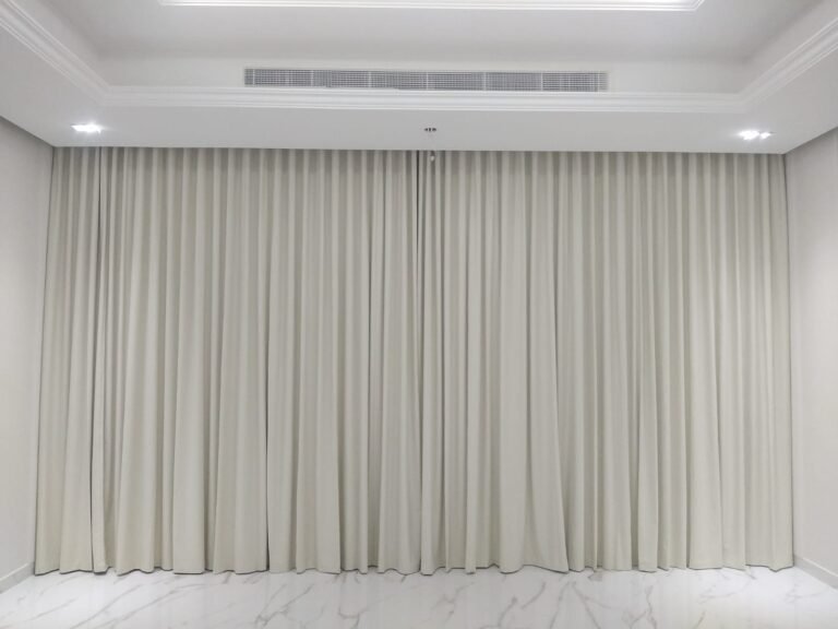 curtains service