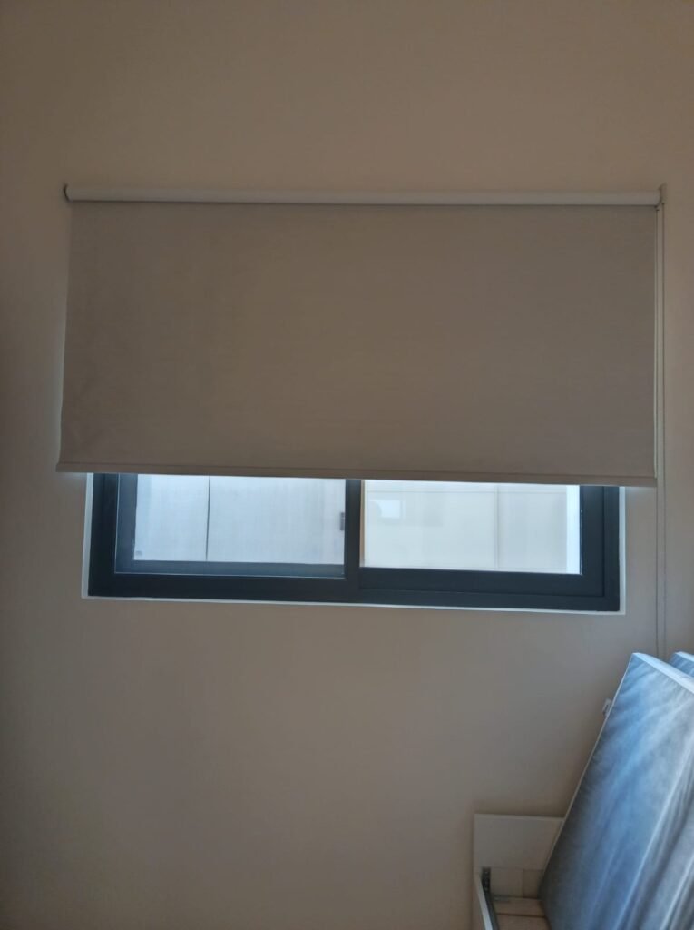 curtain install service