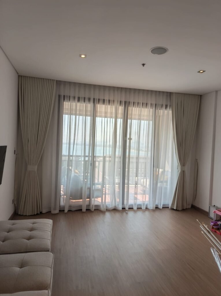 curtain rod install